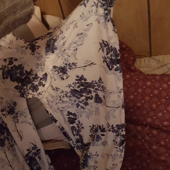 top - Picture 2 of 4